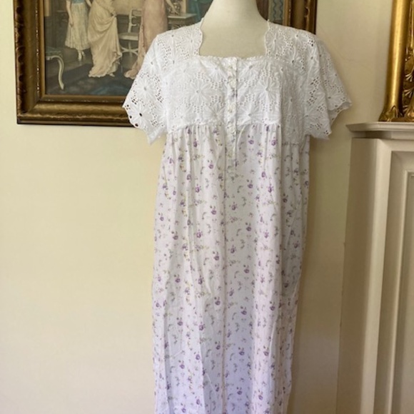 1 For U Cotton Floral Print Nightgown - Picture 1 of 11